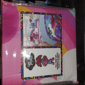 Trolls full size sheet set